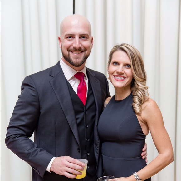 Meet your Posher, Lori - Picture 1 of 1